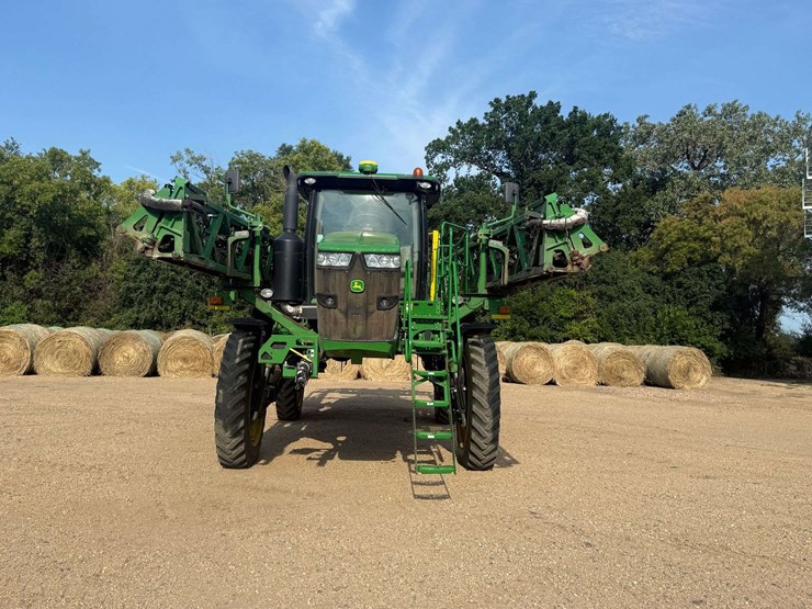 2014-john-deere-r4038-image-4
