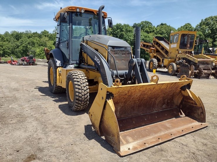 deere-310l-image-37