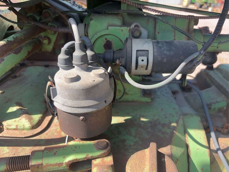 john-deere-720-image-43