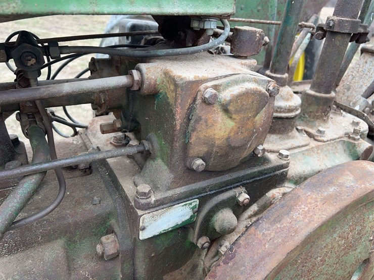 john-deere-model-b-image-53