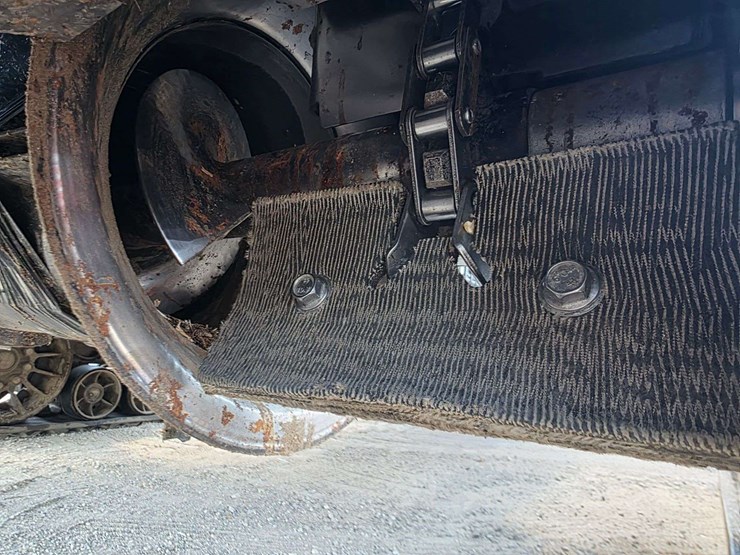 2013-case-ih-8230-image-68