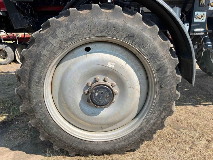 case-ih-patriot-4430-sprayer-image-21