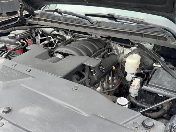 2017-chevrolet-1500-image-21