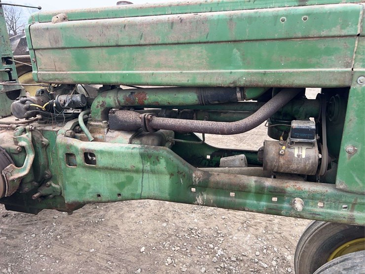 john-deere-model-b-image-20