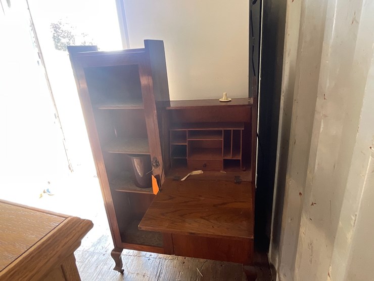 #4708-•-antique-display-cabinet-image-1