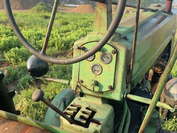 john-deere-50-image-44