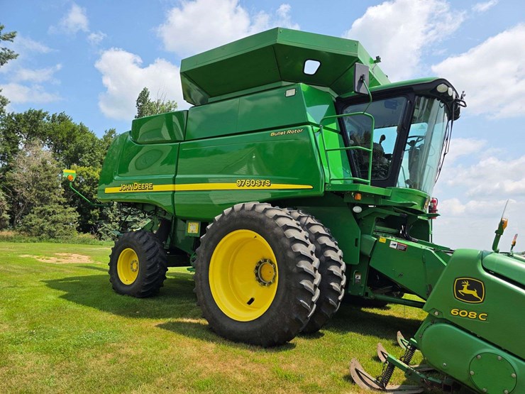 2007-john-deere-9760-sts-image-58