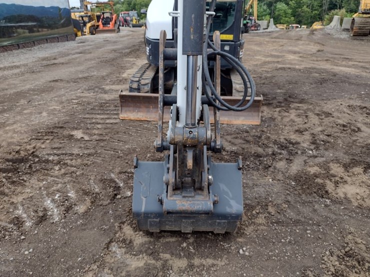 bobcat-e35-image-23