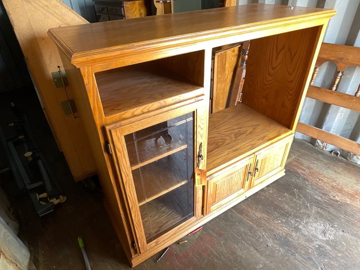 #4707-•-wooden-tv-stand-image-3