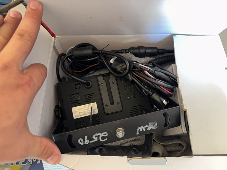(2)-cab-cam-cameras-image-4