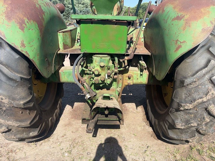 john-deere-70-image-66
