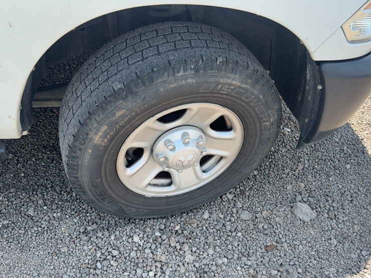 2018-dodge-2500-image-5