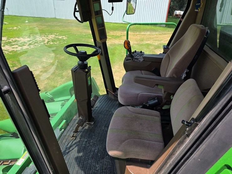 2007-john-deere-9760-sts-image-62
