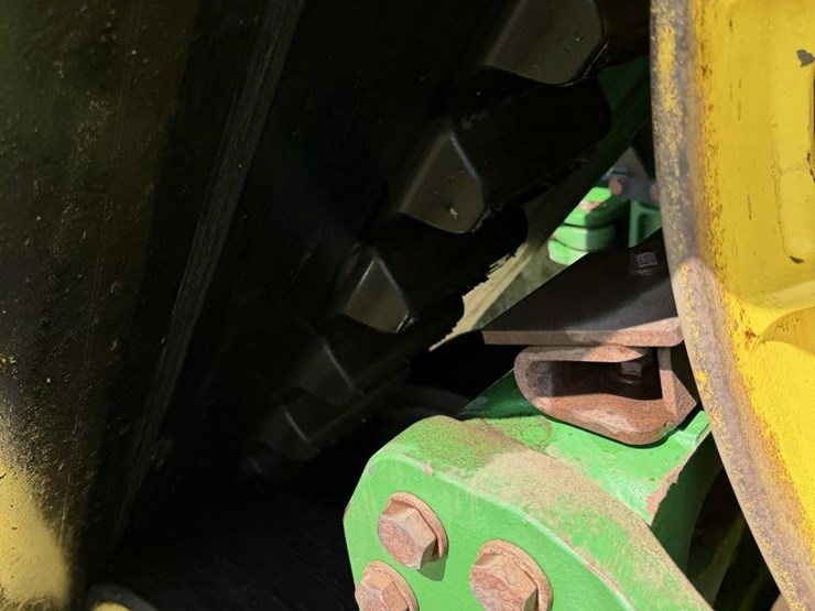 2017-john-deere-9570rx-image-39