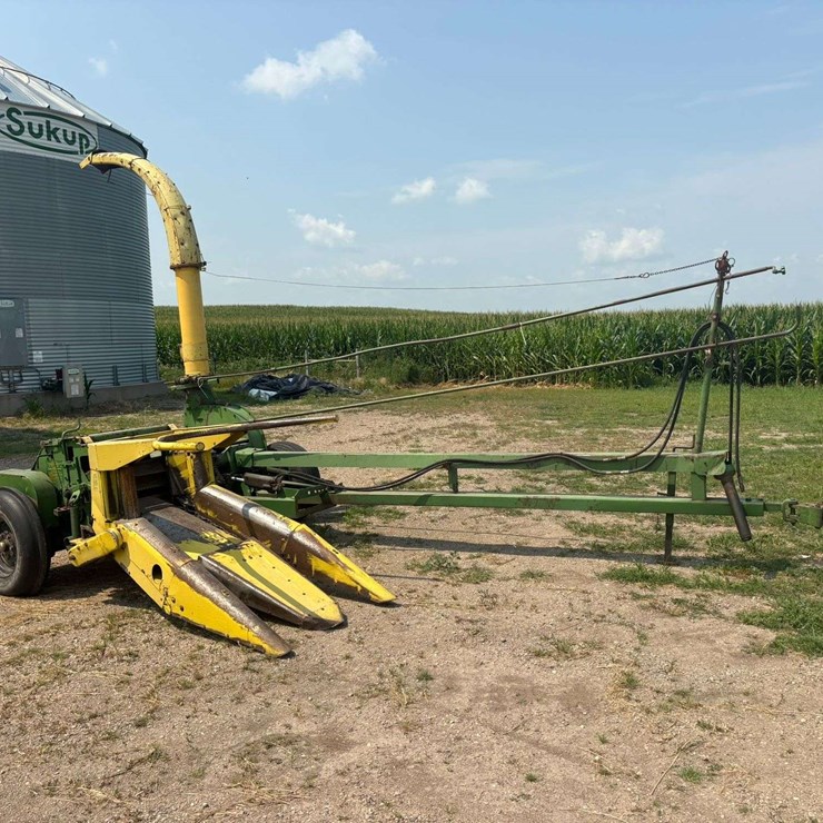 JOHN DEERE 3800