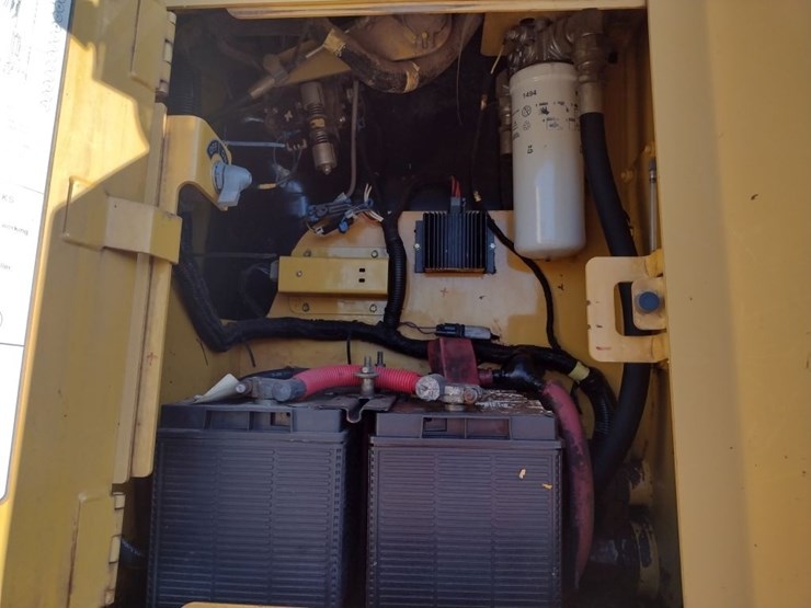 deere-700h-lt-image-20
