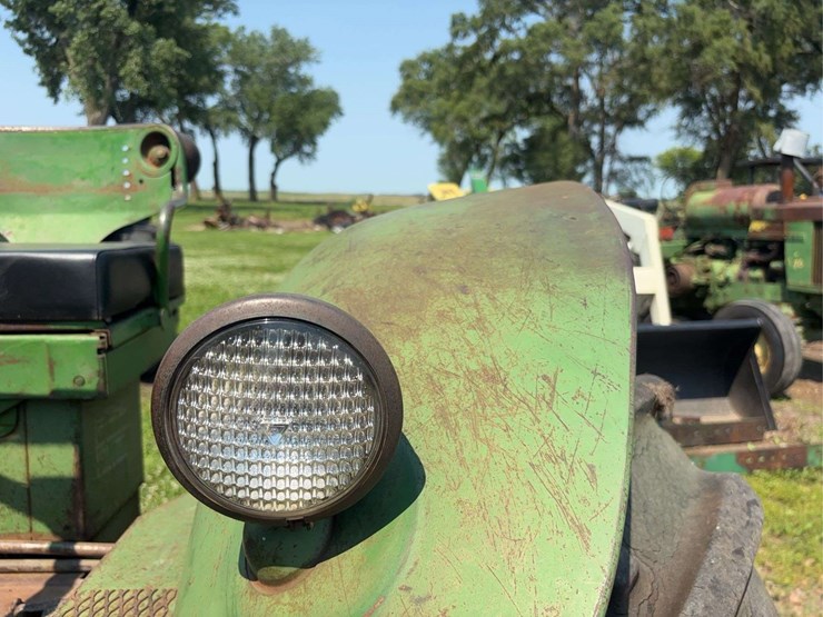 john-deere-630-image-82