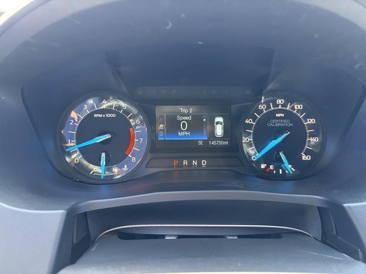 2018-ford-explorer-image-15