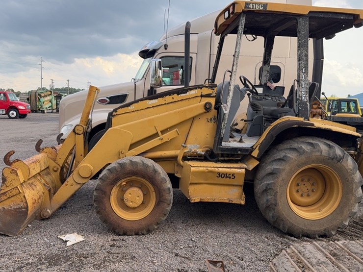 caterpillar-416c-image-14