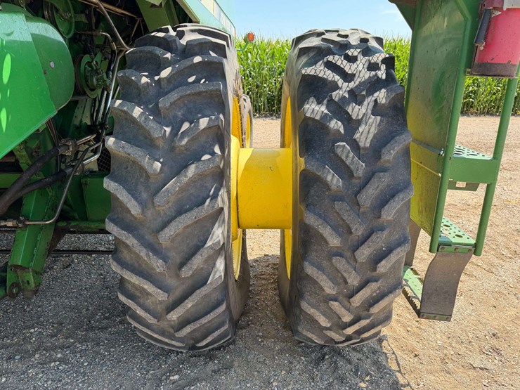 1995-john-deere-9500-image-11