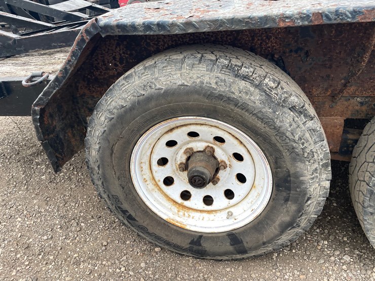 #2382-•-18'-tandem-axle-equipment-trailer-(no-title)-image-18