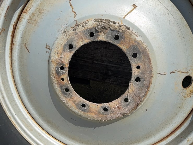 firestone-20.8r42-hub-duals-image-8