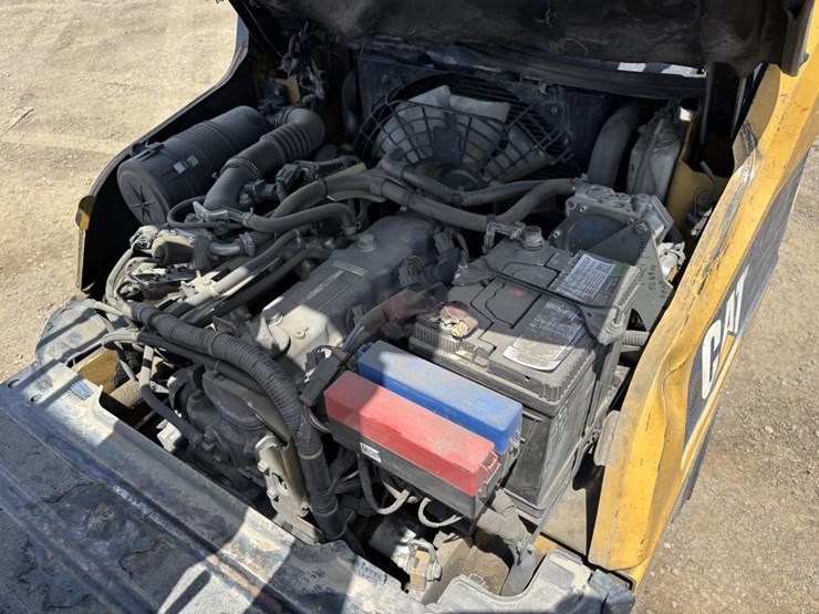 2020-caterpillar-2c6000-image-32