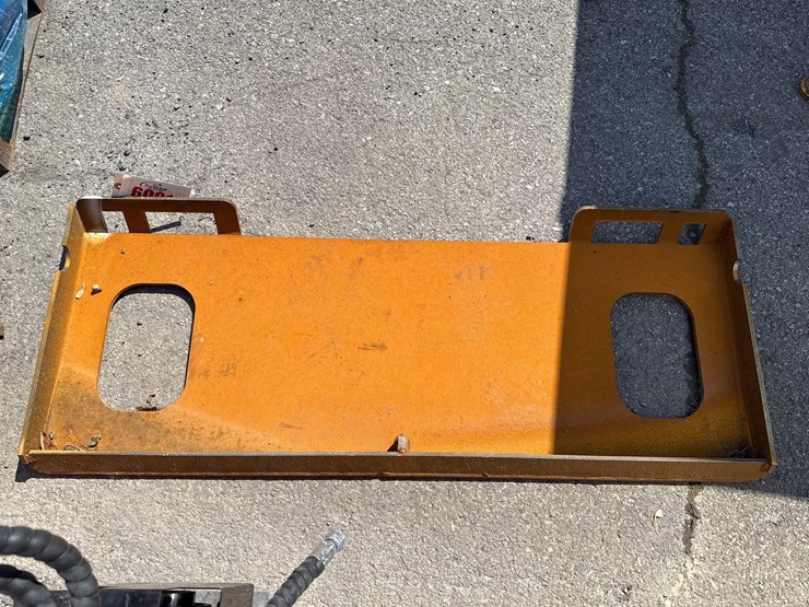 #6001-•-skid-steer-weld-on-plate-image-1