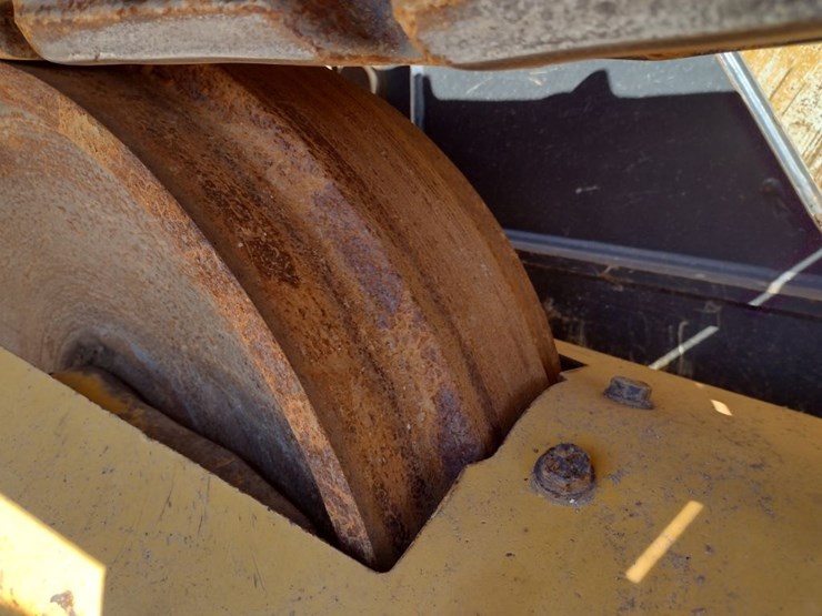 deere-700l-xlt-image-17
