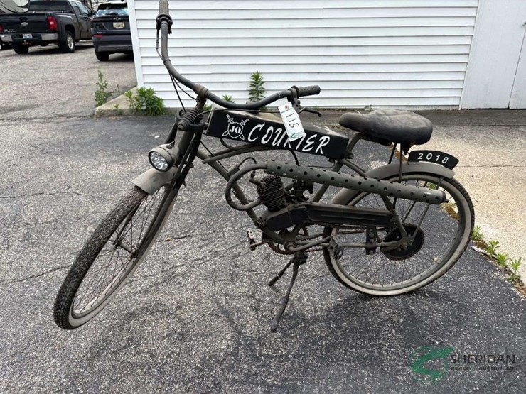 courier-bicycle-with-gas-engine-image-2