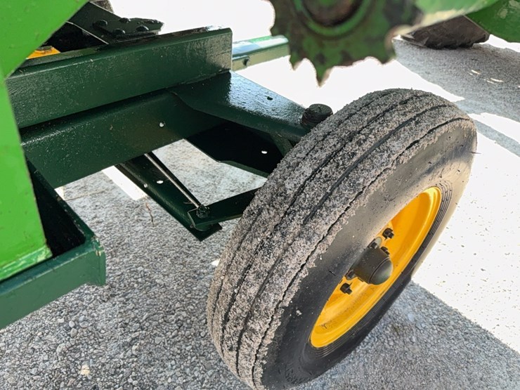 1990-john-deere-643-image-30