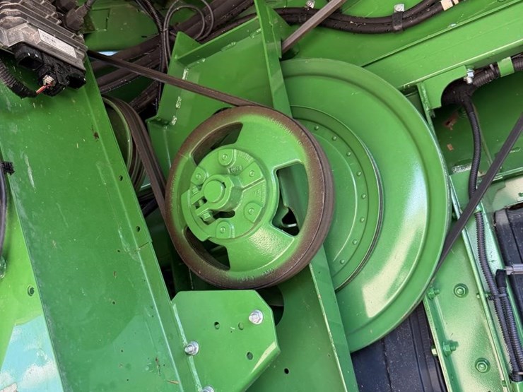 2020-john-deere-s790-image-112