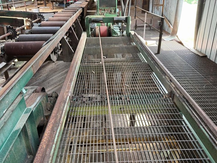 #104-•-4-headblock-hmc-ag-50bd-right-hand-carriage-and-track-frame-image-24