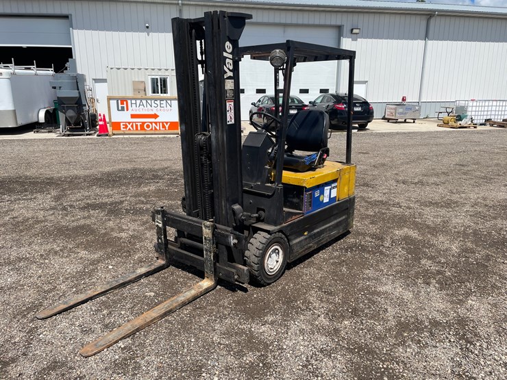 #2407-•-yale-electric-forklift-image-1