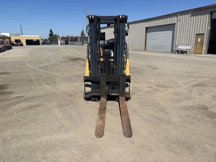 2020-caterpillar-gc40k-image-6