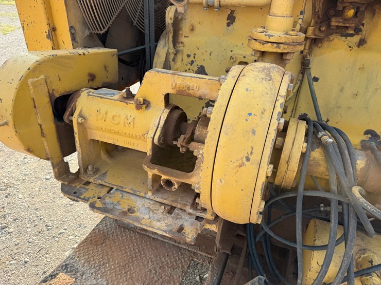 ideco-214-duplex-mud-pump-p/b-caterpillar-d353e-engine,-skidded-image-9