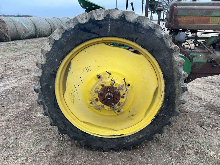 john-deere-model-a-image-36
