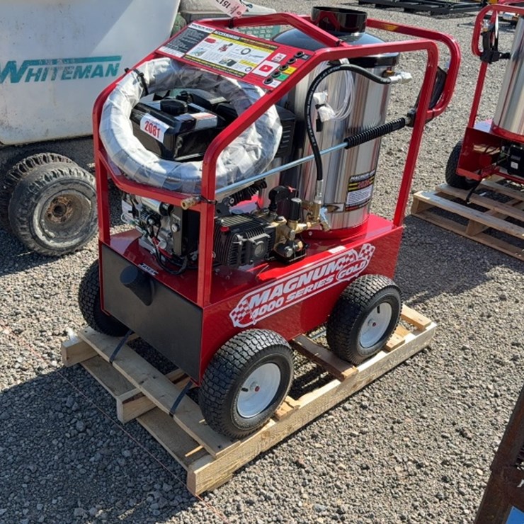 #2081 • MAGNUM 4000 SERIES HEATED PRESSURE WASHER