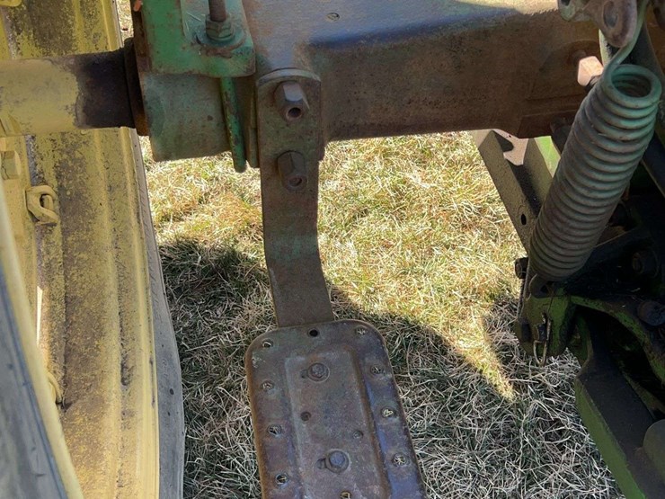 john-deere-720-image-44