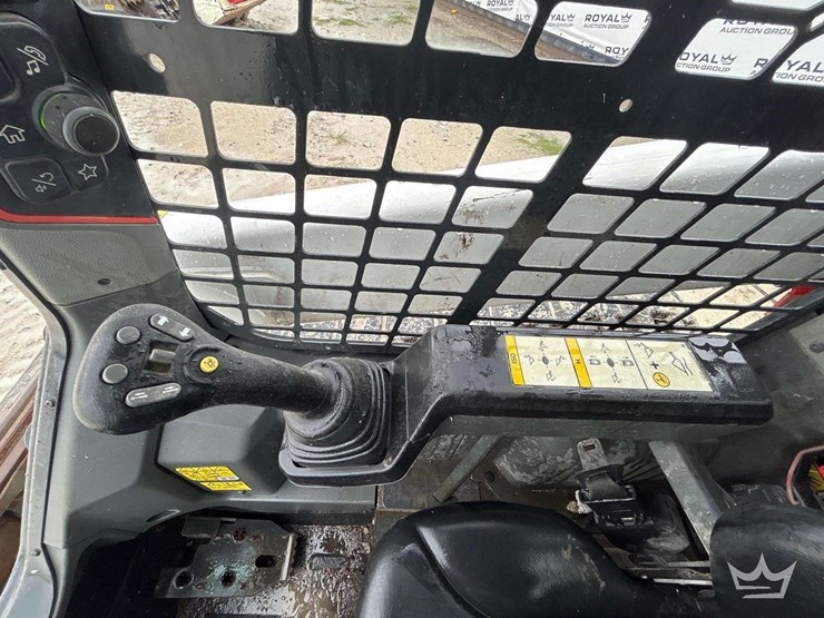 2022-bobcat-t62-image-11