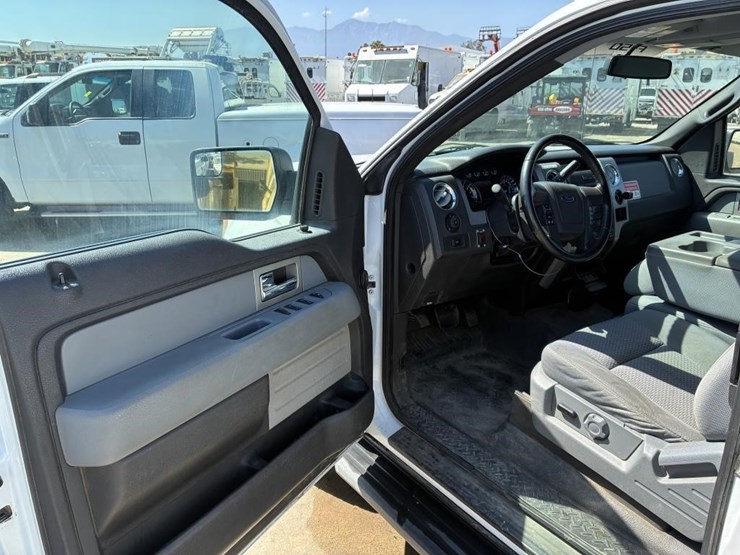 2011-ford-f150-image-13