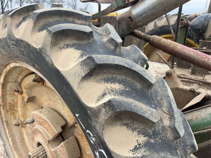 john-deere-model-a-image-28