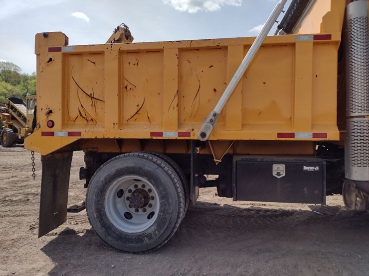 international-durastar-4300-image-25