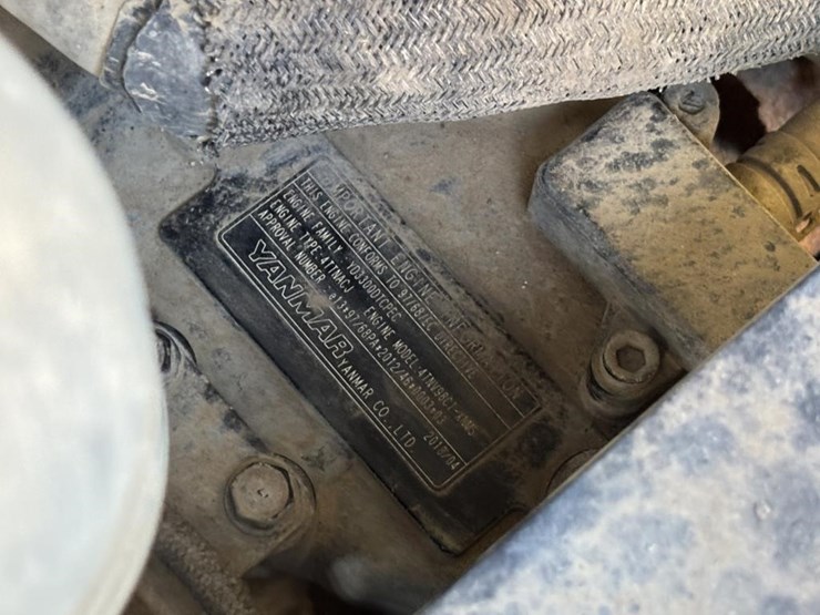 2018-yanmar-s220r-image-53