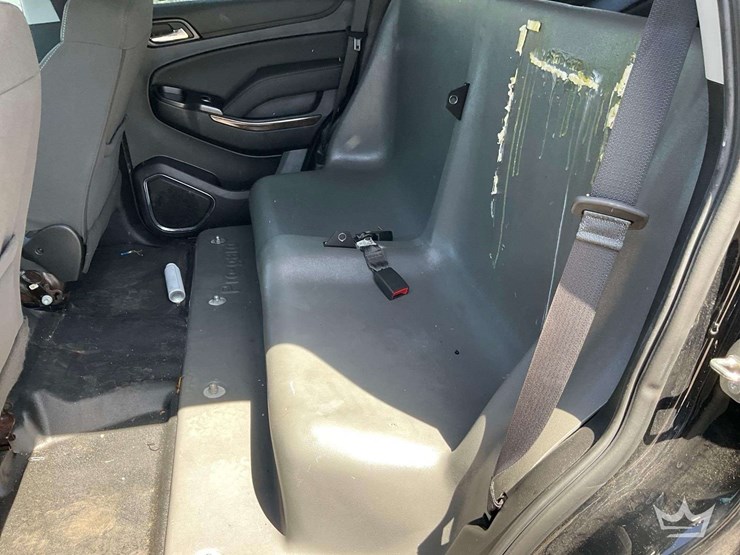 2019-chevrolet-tahoe-image-25