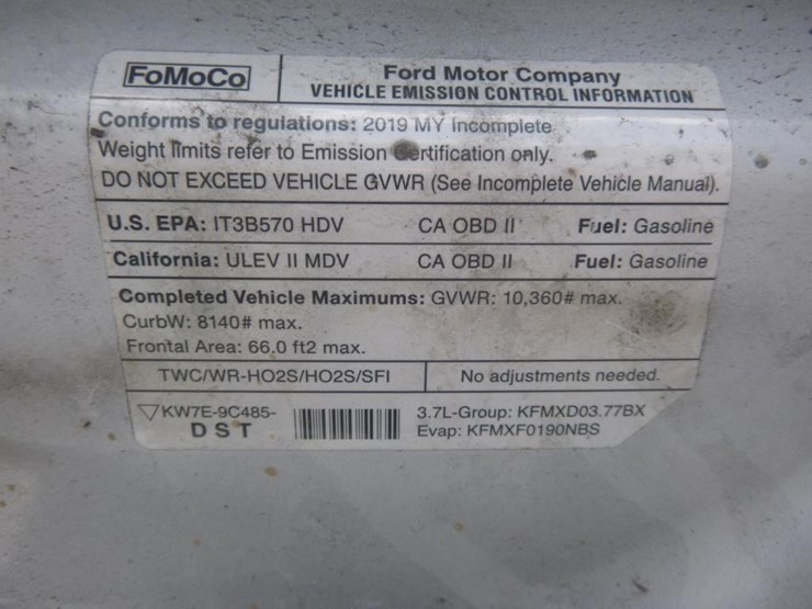 2019-ford-transit-image-12