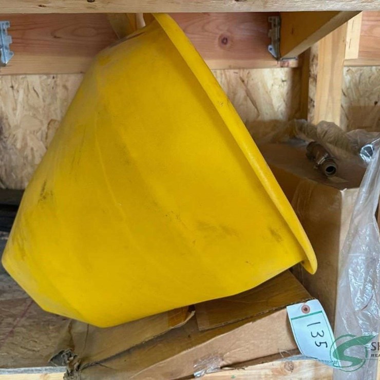 SnowEx salt spreader, new in the box