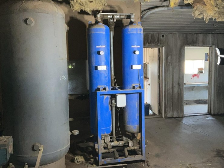 #184-•-2002-motivair-twin-tank-desiccant-type-air-dryer-image-2