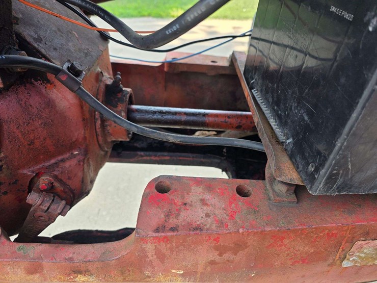 1951-massey-ferguson-44-image-45