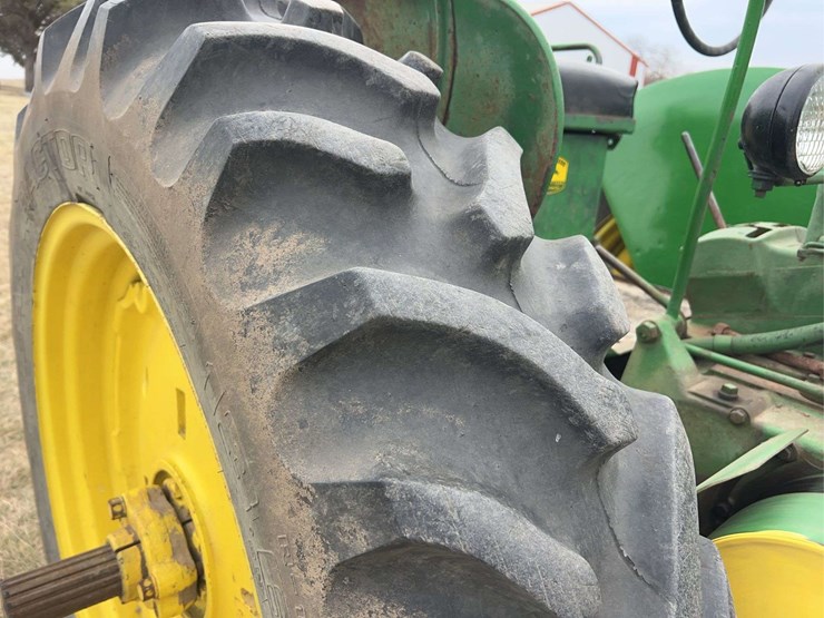 john-deere-model-a-image-33